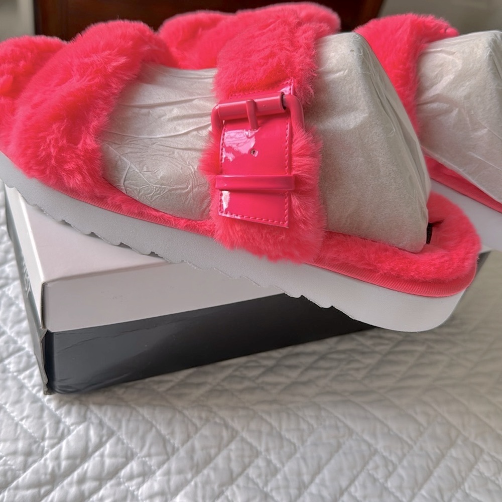 Nine West Funkie 2 Sandals, Brand New, size 9